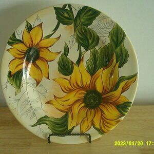 Gallery tabletop girasol plates